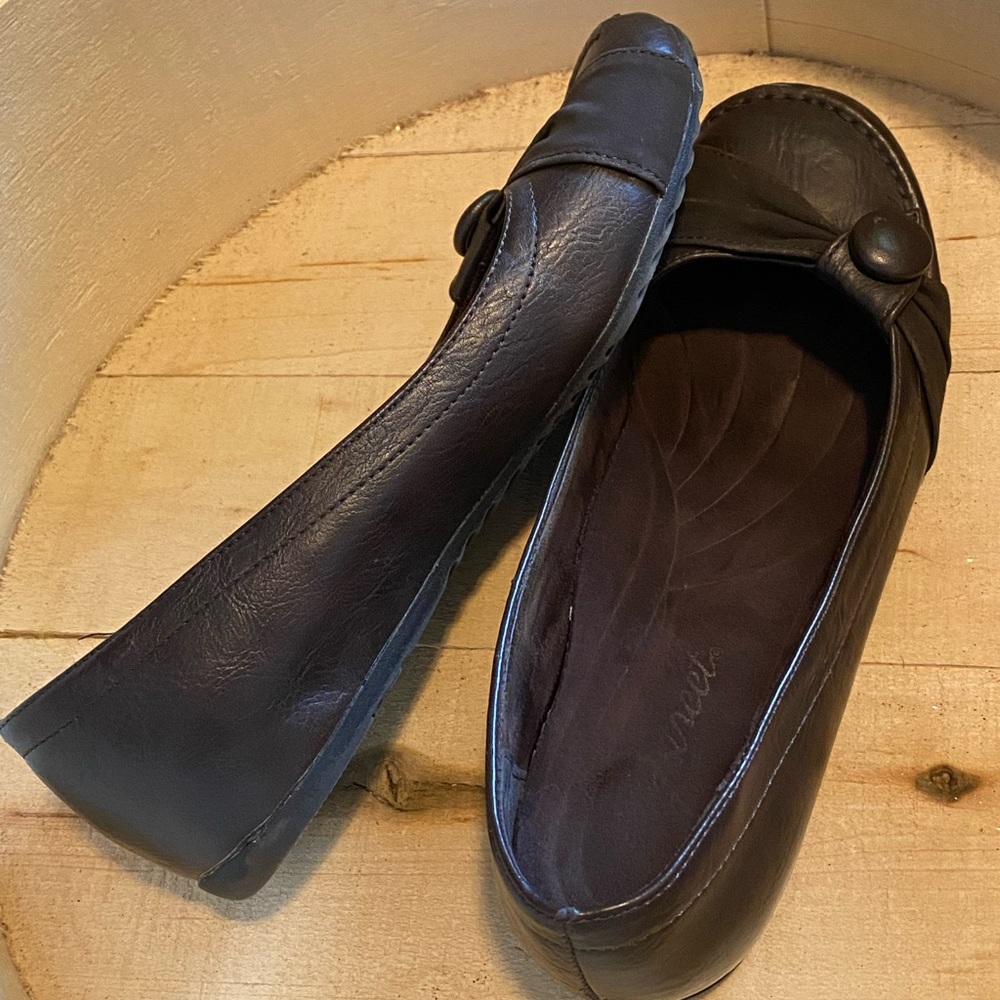 Women’s Flats